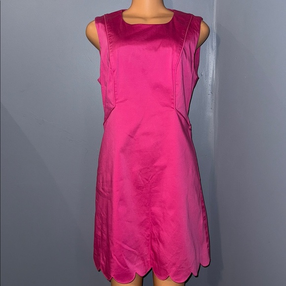 Dresses & Skirts - Julie Brown NYC Hot Pink Scalloped Hem Shift Dress | Size 8